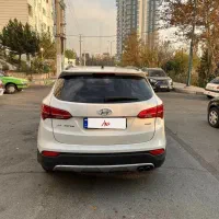 هیوندا سانتافه ۲۰۱۵ دو دف فول سقف پاناروما بی رنگ|خودرو سواری و وانت|تهران, استخر|دیوار