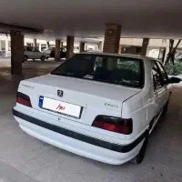 پژو پارس سفید سال مدل ۹۵ بدون رنگ