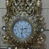 ساعت دیواری
