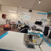 خیاط زیگزال دوز نیازمندیم میحط کاملا زنانه