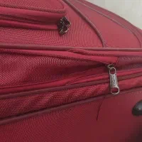 چمدان مسافرتی|کیف، کفش، کمربند|پرند, فاز ۵|دیوار