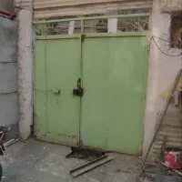 درب آهنی سنگین قدیمی|مصالح و تجهیزات ساختمان|مشهد, هنرور|دیوار