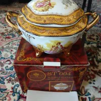 شکلات خوری لیلی مجنون