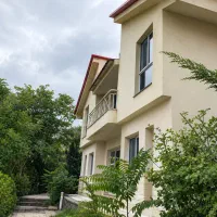 ویلایی-لوکس-دربستی-دوبلکس-در-منطقه-آبادگران