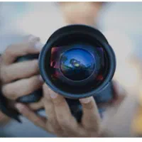 عکاس و فوتو شاپ کار خانم  و کارآموز عکاسی