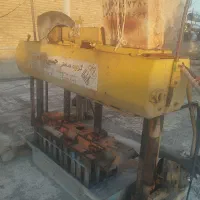 دستگاه‌بلوک‌زنی‌نیمه‌اتومات