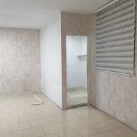 واحد ۹۰ متری، اداری