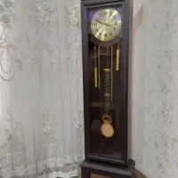 ساعت ایستاده تمیز و سالم بدون خط و خش