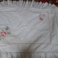 روبالشی و بقچه نون