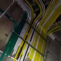 مجری برق ساختمان و دوربینهای مداربسته