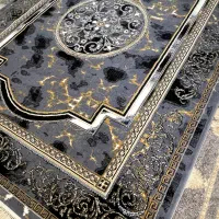 فروش تعدادی فرش به علت تغییر شغل