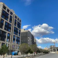 آپارتمان فول نصبیات ۱۸۵ متر دور میدان شهرک خاوران