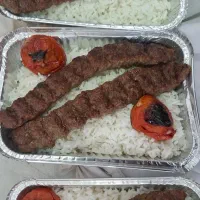 سفارش انواع غذابرای مراسم ومجالس شماپذیرفته،می‌شود