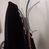 چوب لباسی فلزی سبک وتمیز