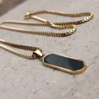 فروش گردنبند و دستبند