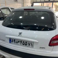 پژو ۲۰۷ پاناروما