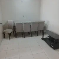 میز ناهارخوری ۱۰ نفره تعداد صندلی فقط ۷ عدد