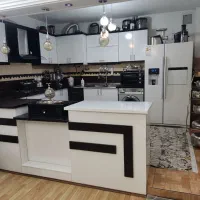 آپارتمان 100متری دوخوابه دلباز تمیز و مرتب