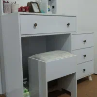 میز آرایش کاملا نو و سالم