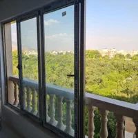 فروش آپارتمان ۱۲۰ متری ۲ خوابه در قدوسی شرقی