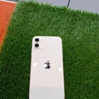 ۱۱نرمال ۱۲۸ گیگ باتری ۱۰۰ دو سیم در حد آک