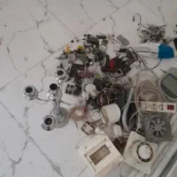 لامپ. مهتابی. مودم باسیم.شارژروغیره|لامپ و چراغ|قم, هنرستان|دیوار