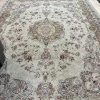 دو تخته فرش و یک قالیچه یک و نیم متری