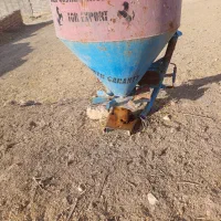 کود پاش|ماشین‌آلات صنعتی|طرهان, |دیوار