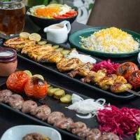 استخدام نیرو آقا در رستوران باتمام امکانات رایگان|استخدام خدمات فروشگاه و رستوران|تهران, نیاوران|دیوار