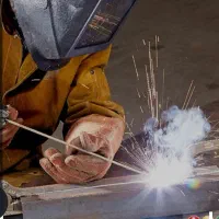 نیازمند کارگر ساده