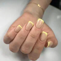 اموزش کاشت ناخن (ژل)|خدمات آرایشگری و زیبایی|رشت, نیکمرام|دیوار