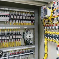 تابلو برق ژنراتور  سیستمهای امنیتی