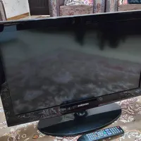 تی وی ۳۲ اینچ سامسونگ سالم