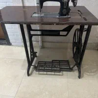 چرخ خیاطی عتیقه