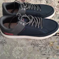 کفش|کیف، کفش، کمربند|نیشابور, بنیاد شهید|دیوار