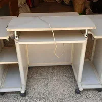 میز کامپیوتر