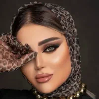 استخدام میکاپ آرتیست حرفه ای