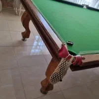 میز بیلیارد بزرگ