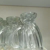 لیوان وظرف گنجه