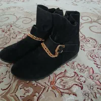 نیم بوت وکتونی سالم وتمیز