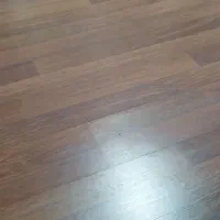 پارکت نو و در حد نو هر متر ۴۴۰هزار تومان جنس خار