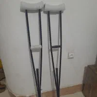 عصا زیر بغل