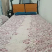تخت همراه با خوشخاب در حد نو نو نو نه نه