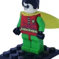 ۹عدد لگو شخصیتی و سلاح|اسباب‌بازی بچه|شیروان (خراسان), |دیوار