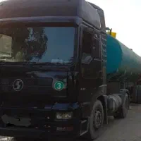 تانکر تریلی جهت آبکشی و تخلیه در مخزن