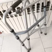 واکر تاشو آلومینیومی سبک