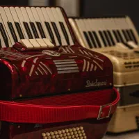 پیانو وارداتی آکبند و استوک