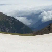 پارتنر طبیعت گردی و سفر