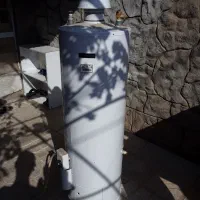 آبگرمکن مخزنی ایستاده در حد|آبگرمکن، پکیج، شوفاژ|تربت جام, مسکن مهر|دیوار