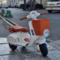 ائودی ۴موتور،موتور شارژی بنللی،وسپاسبدار کنترل دار|اسباببازی|تاکستان, |دیوار